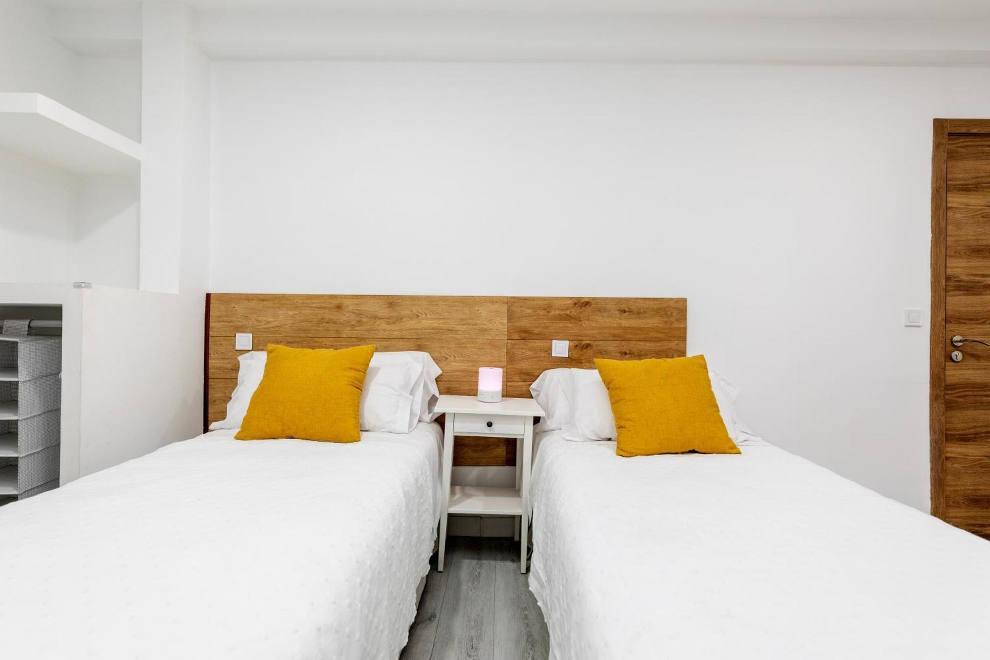 Los Apartamentos Jacinto Benavente Centro Madrid Eksteriør billede