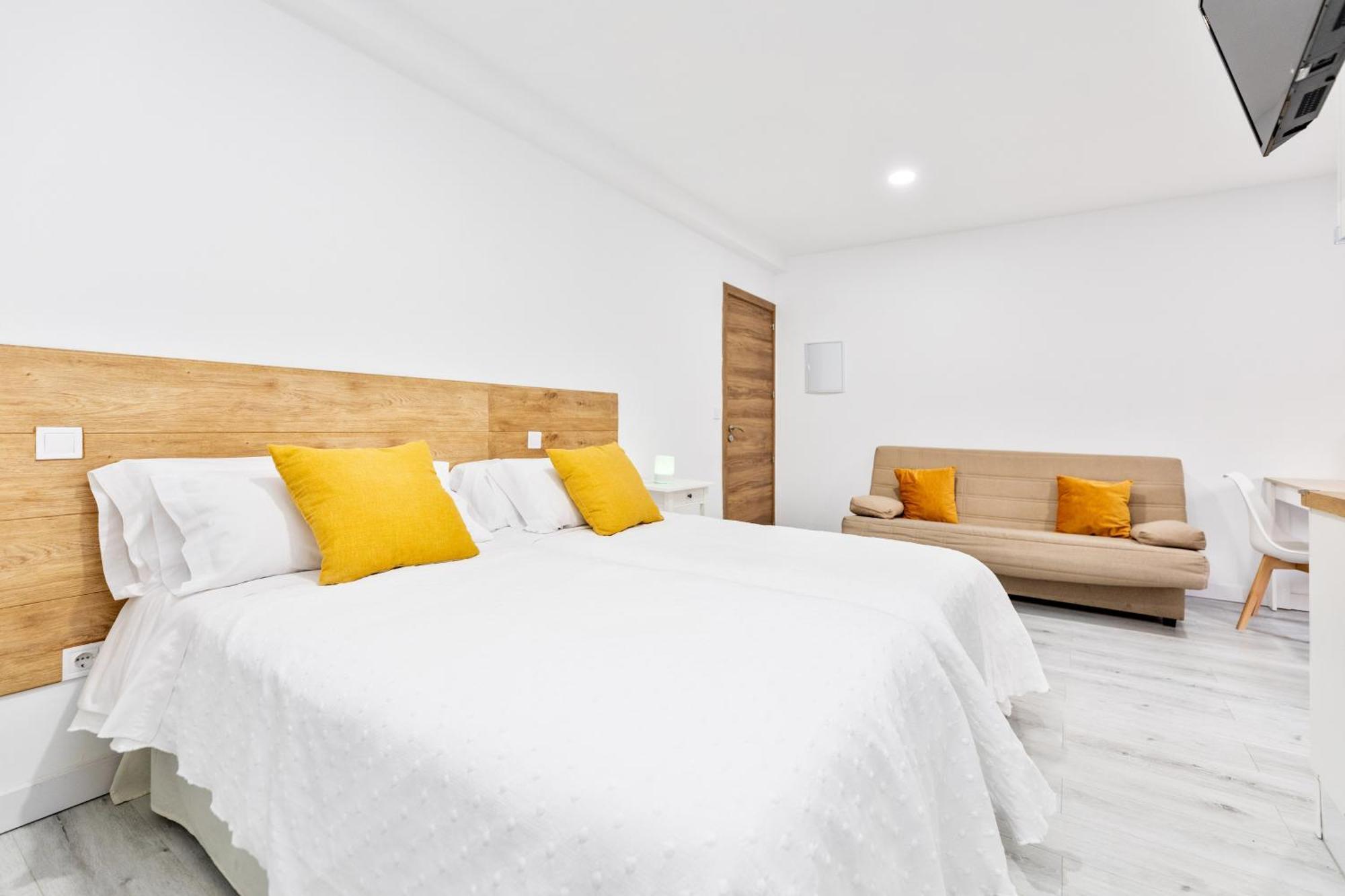 Los Apartamentos Jacinto Benavente Centro Madrid Eksteriør billede