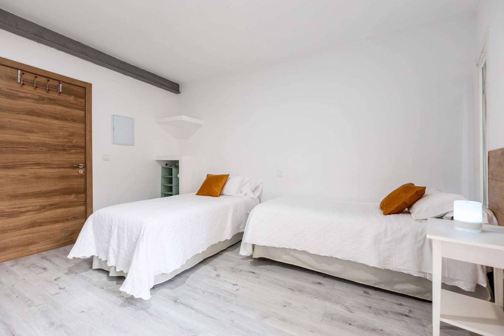 Los Apartamentos Jacinto Benavente Centro Madrid Eksteriør billede